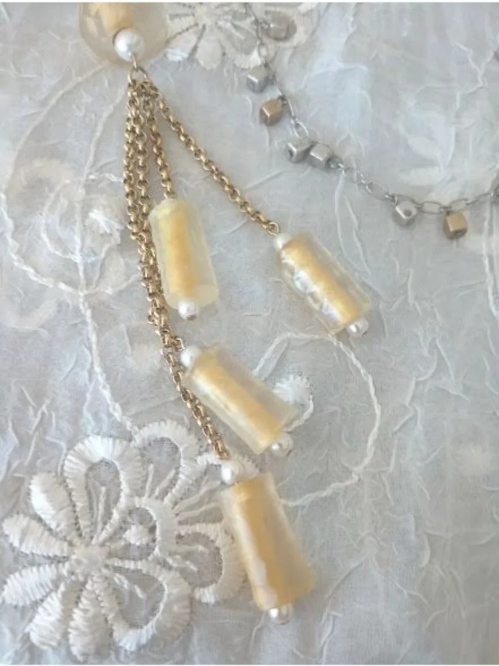 2 Coldwater Creek Silver & Goldtone Necklaces With Gold Colored Beads & Tassle - Picture 6 of 13